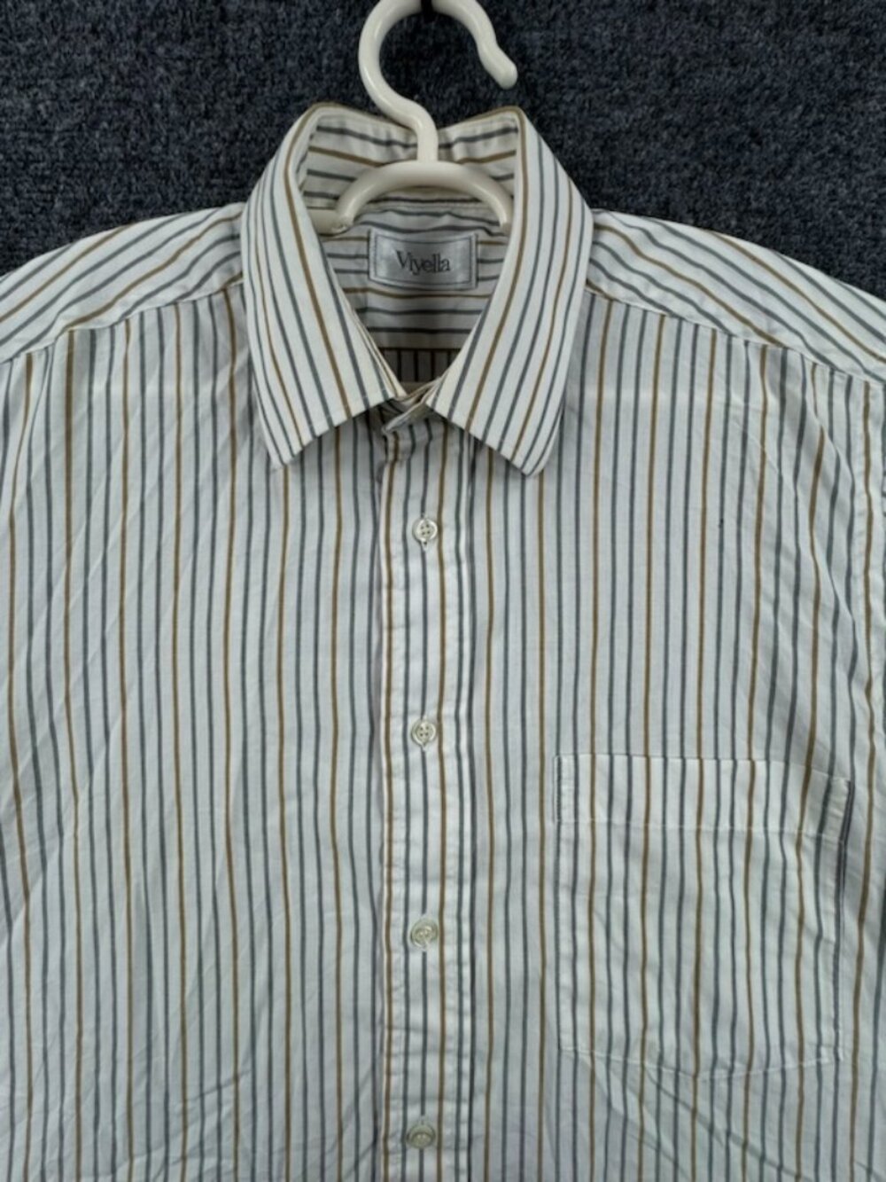 Viyella Gray White Point 15 Cotton Polyester Short Sleeve Striped Button Up Mens